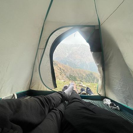 Triund Trek Hotel Dharamszala Kültér fotó