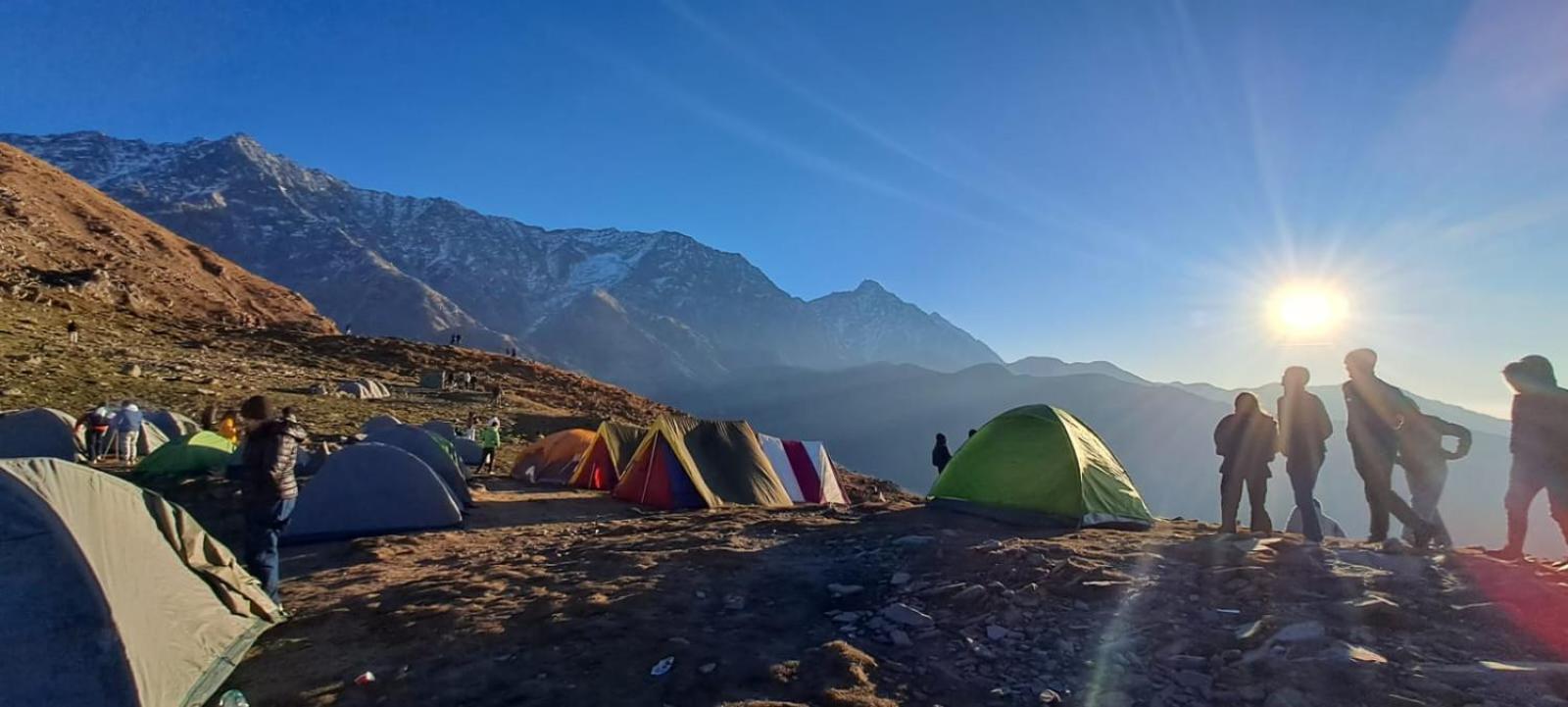 Triund Trek Hotel Dharamszala Kültér fotó